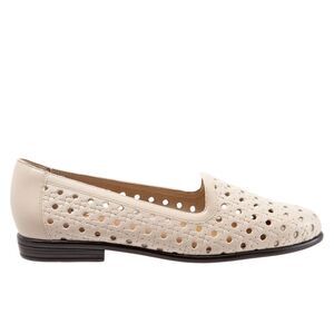 Trotters Womens Liz Open Weave Beige Shoes (NWT)